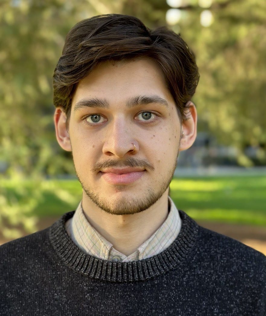 Headshot of Denis Sosinskiy